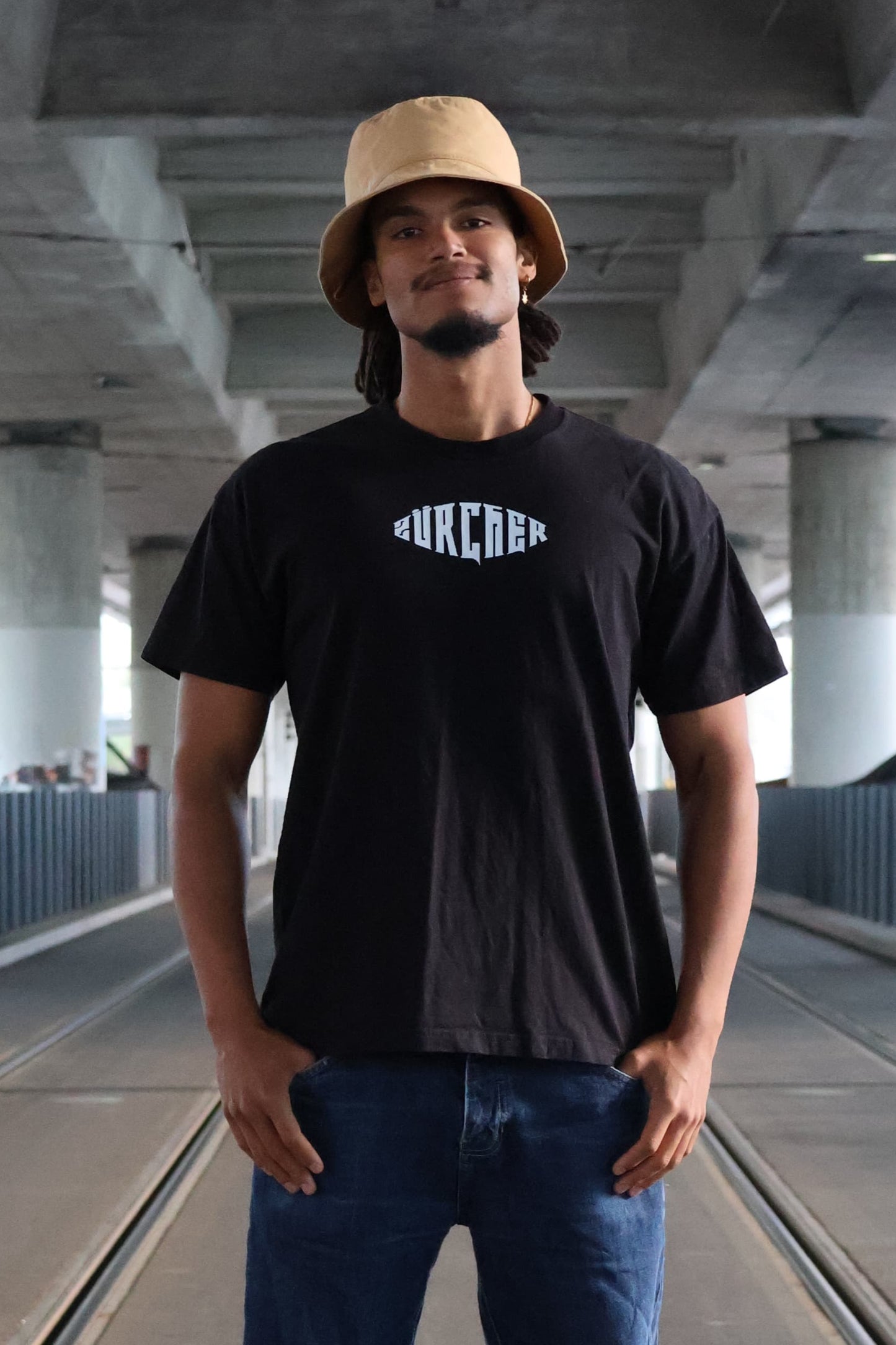 3.0 Shirt schwarz