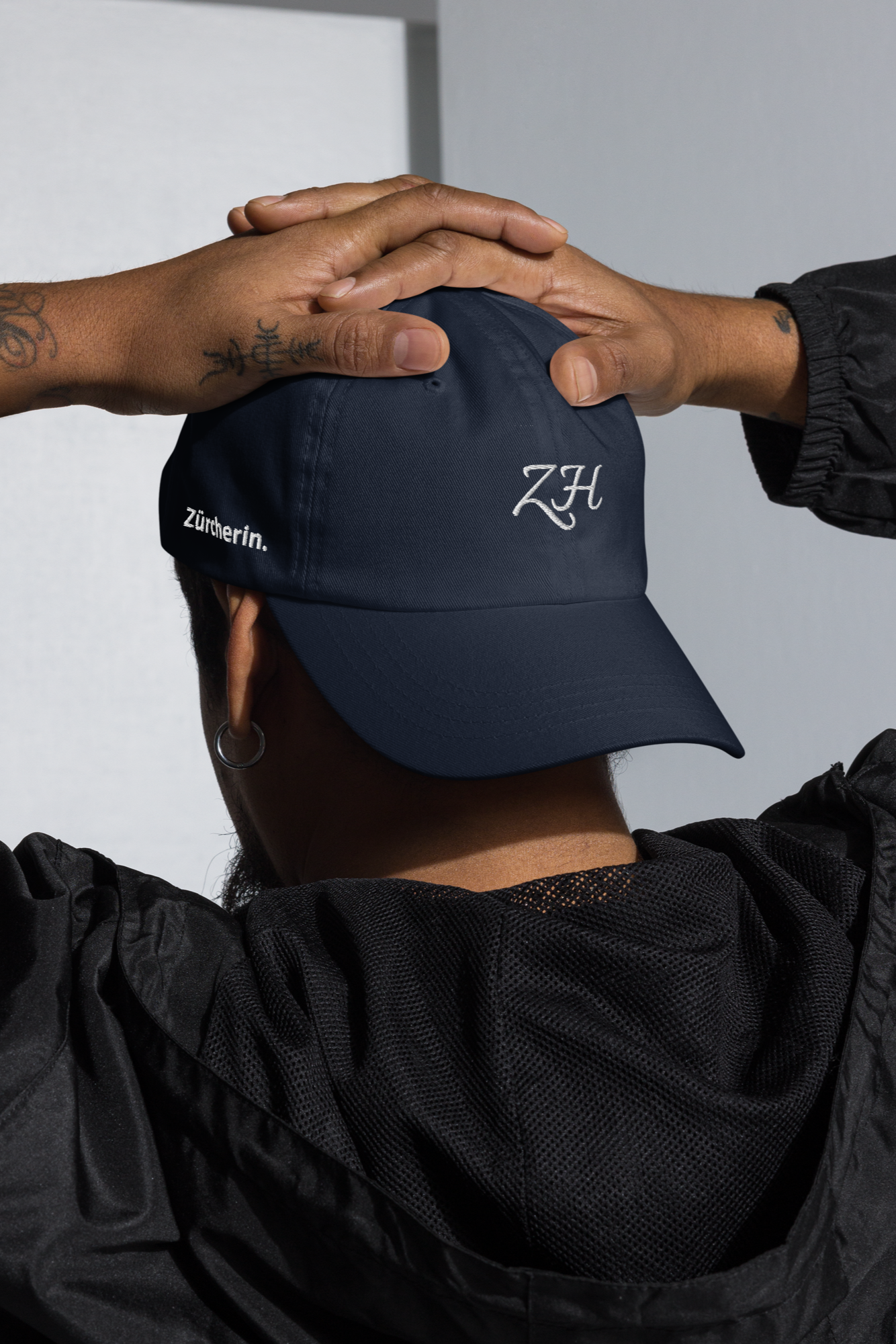 Zürcher. Cap Navy